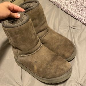 Grey Uggs